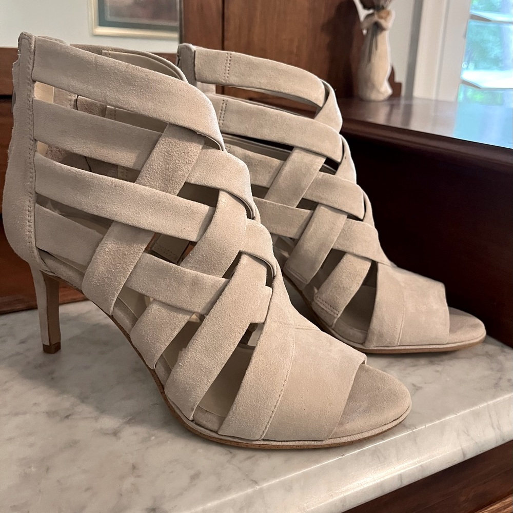 Kenneth Cole Heels